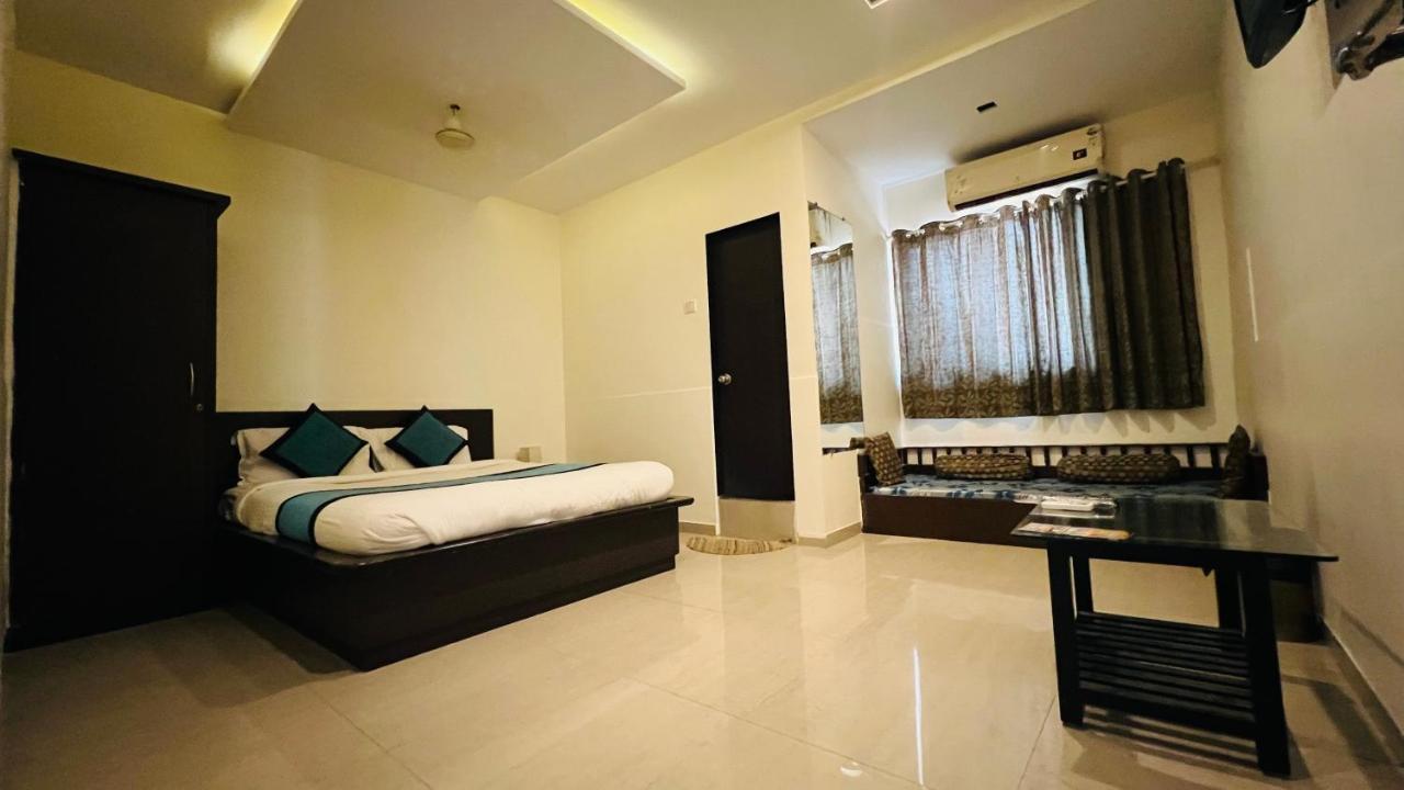 Farm House Residency Vasai Esterno foto